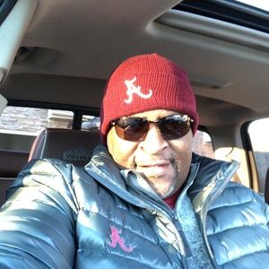 Meet your Posher, Byron